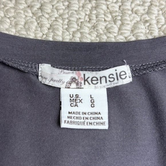 Kensie Sheer Sleeve Scoop Neck Top, Women's Size Large, Gray Puff Sleeve Tee - Picture 6 of 11